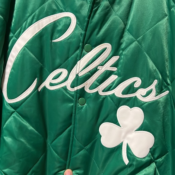 Hardwood Classics NBA Champions Boston Celtics Vintage Bomber Jacket 100% Nylon - Picture 5 of 8